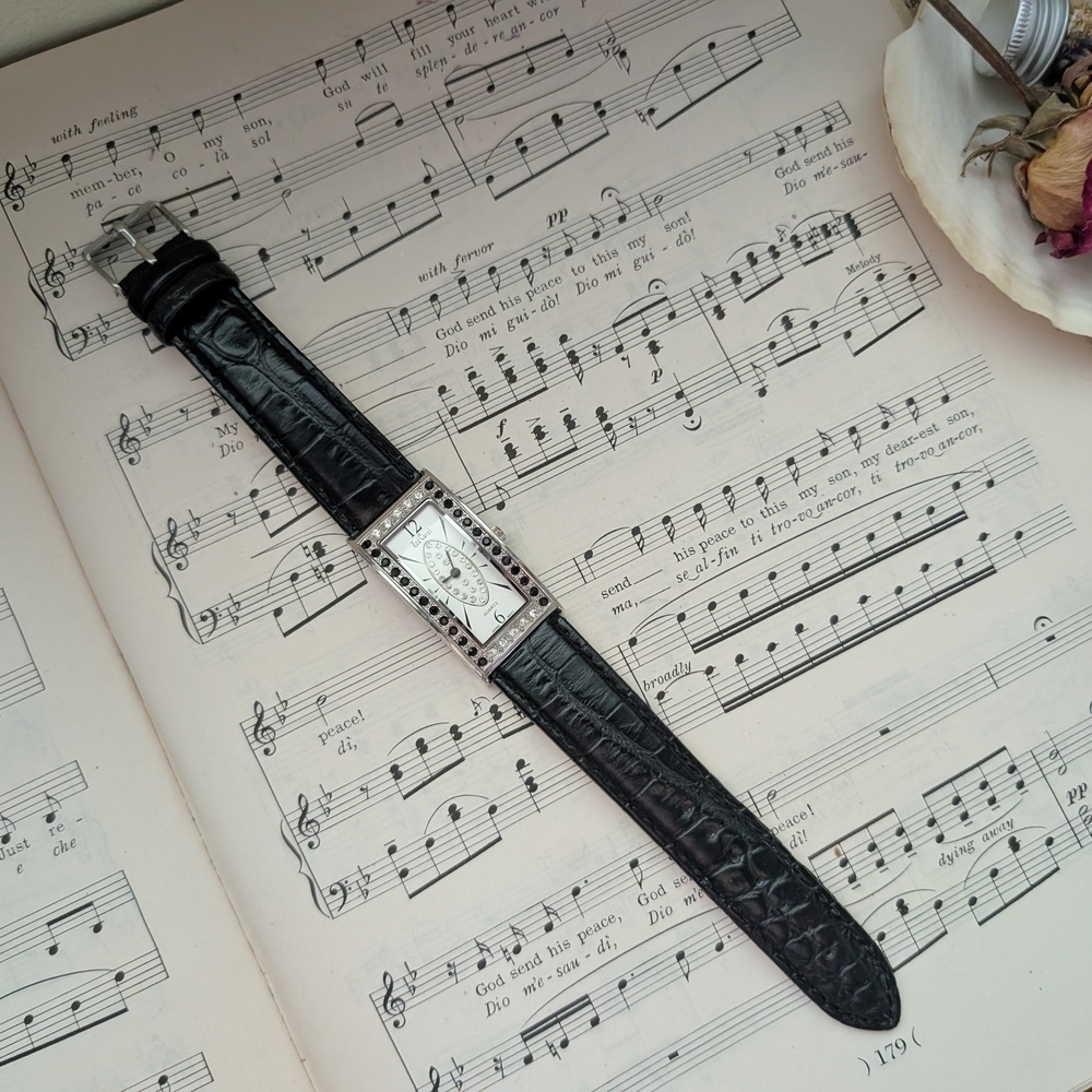 Elegant Black Leather Strap Watch